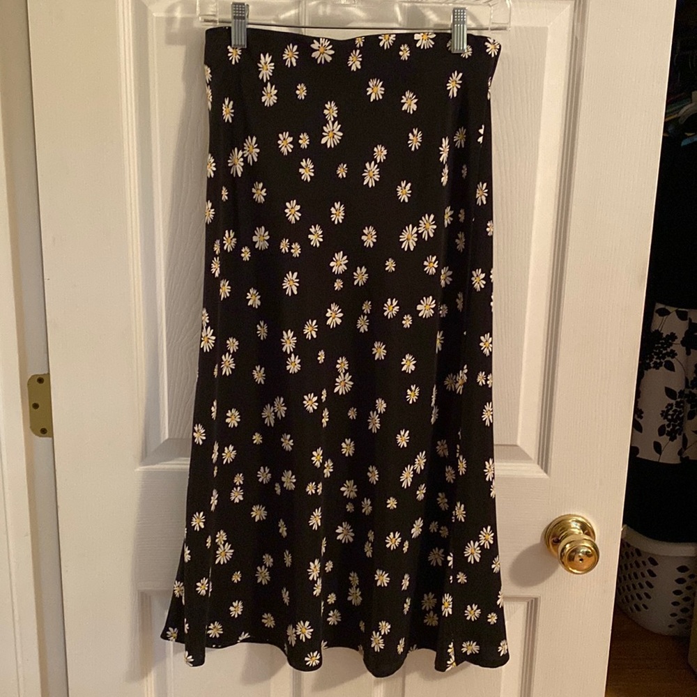 Sunflower skirt from Jun and Ivy